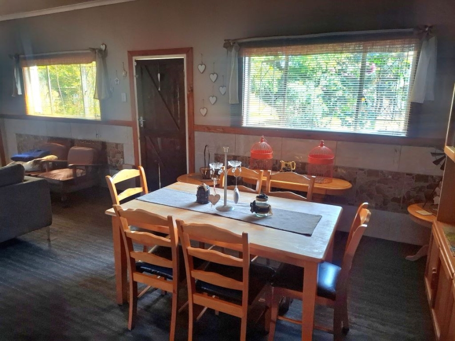 5 Bedroom Property for Sale in Hillside Gauteng