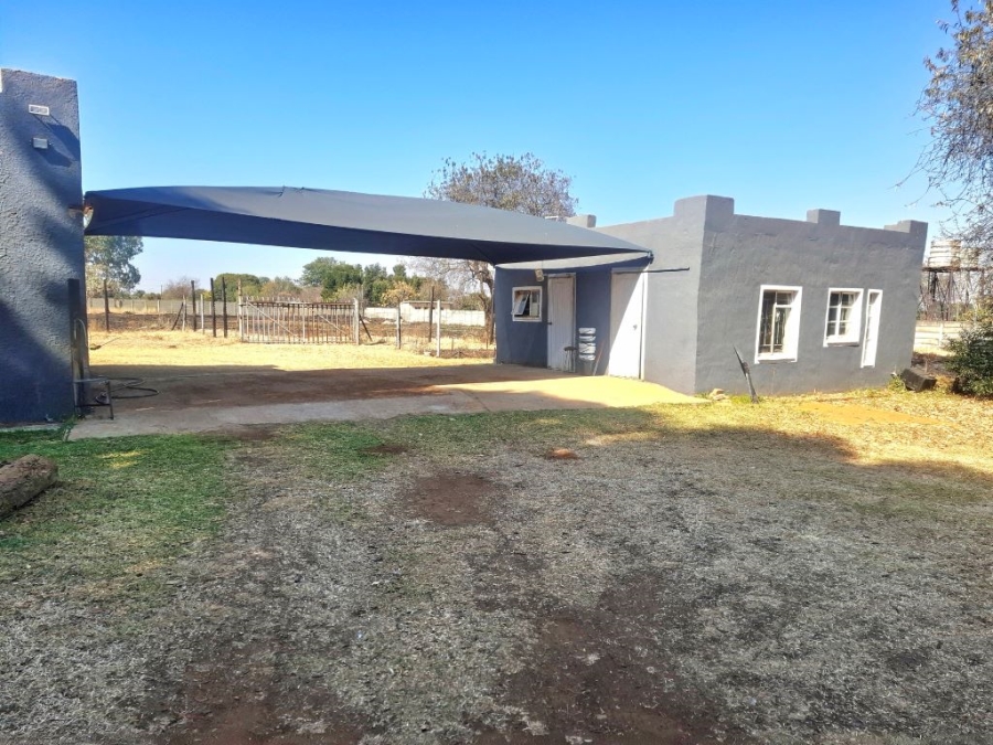 5 Bedroom Property for Sale in Hillside Gauteng