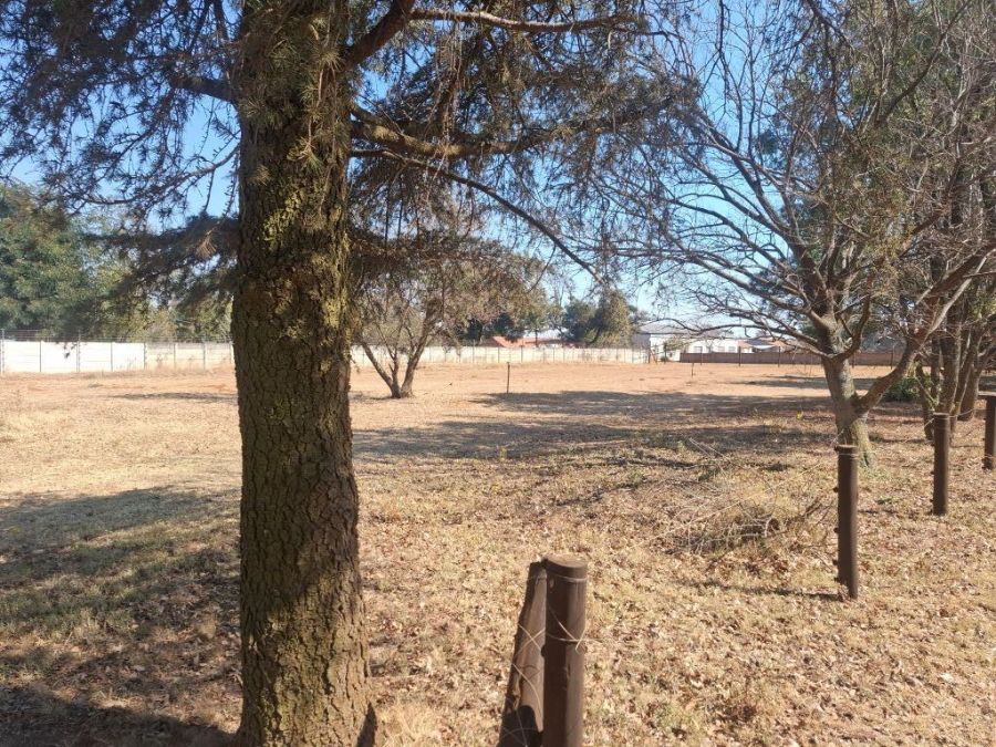 5 Bedroom Property for Sale in Hillside Gauteng
