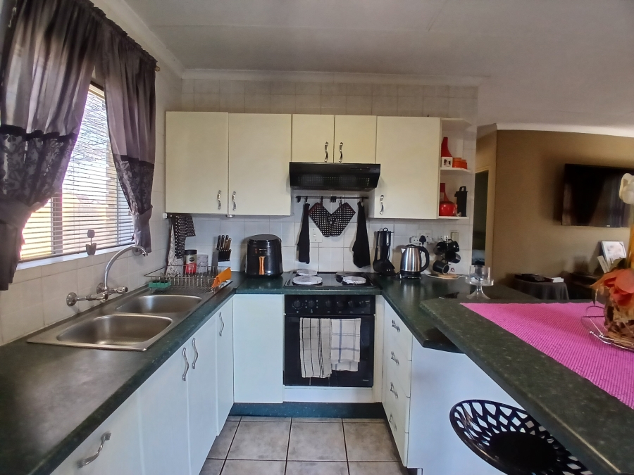 2 Bedroom Property for Sale in Union Gauteng