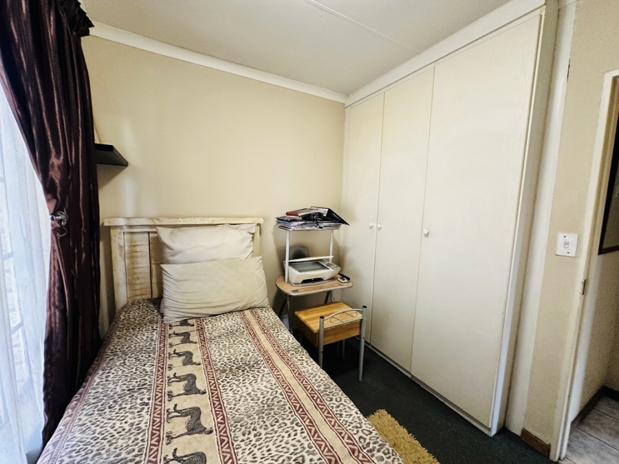 2 Bedroom Property for Sale in Union Gauteng