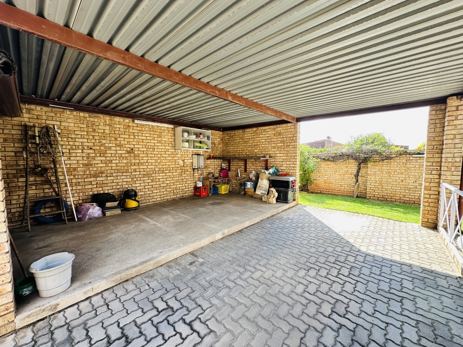 2 Bedroom Property for Sale in Union Gauteng