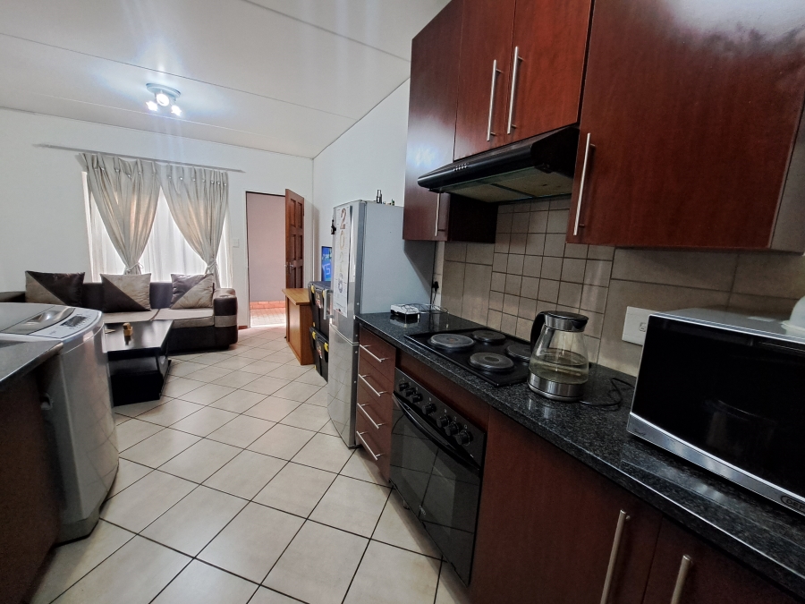 2 Bedroom Property for Sale in Albertsdal Gauteng
