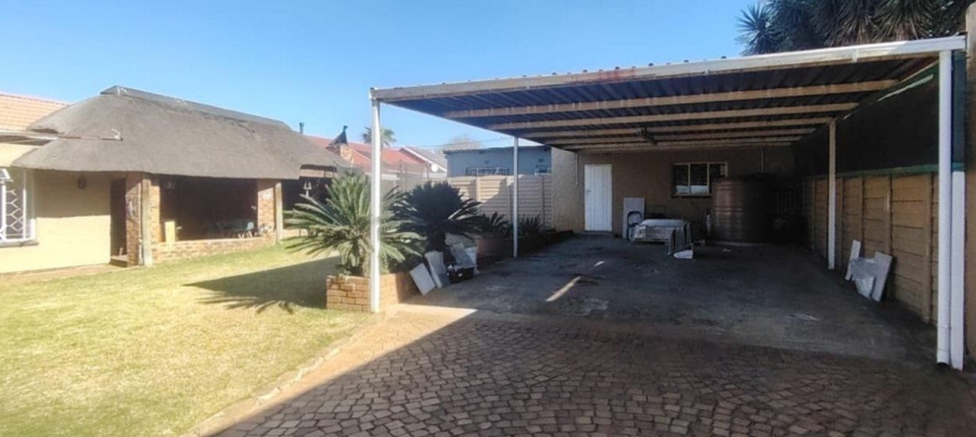 3 Bedroom Property for Sale in Woodmere Gauteng