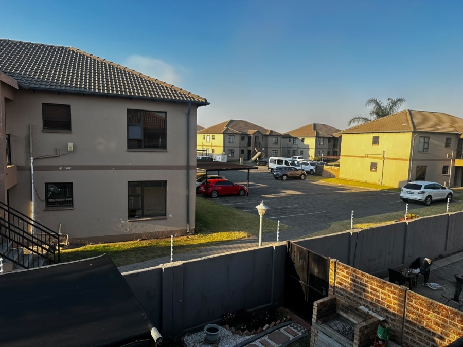 2 Bedroom Property for Sale in Parkrand Gauteng