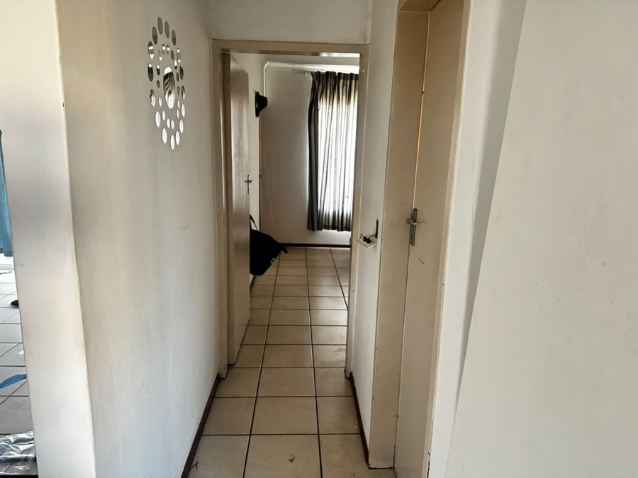 2 Bedroom Property for Sale in Parkrand Gauteng