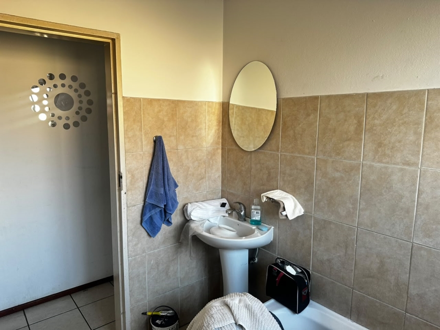 2 Bedroom Property for Sale in Parkrand Gauteng