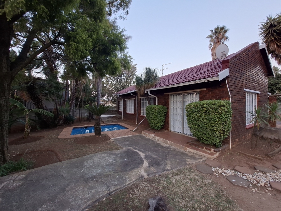 3 Bedroom Property for Sale in Eden Glen Gauteng