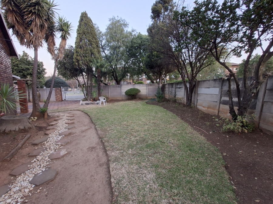 3 Bedroom Property for Sale in Eden Glen Gauteng