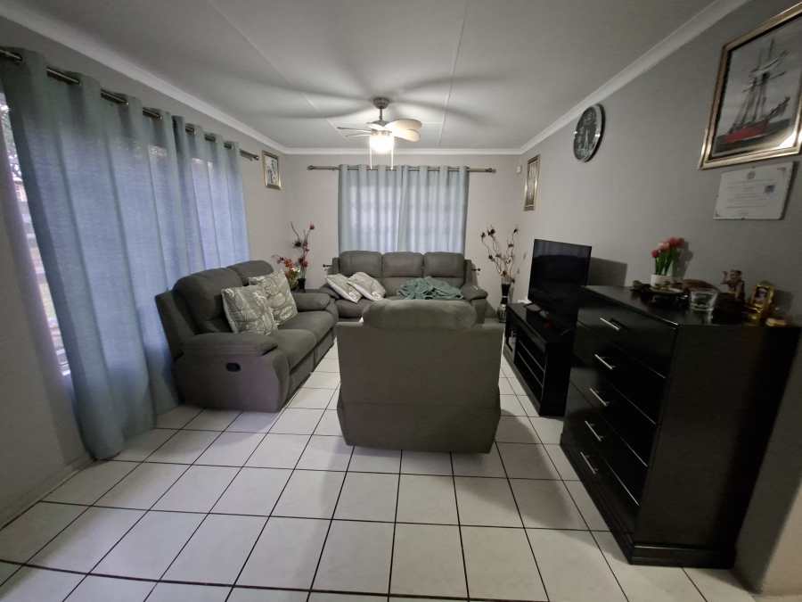 3 Bedroom Property for Sale in Eden Glen Gauteng