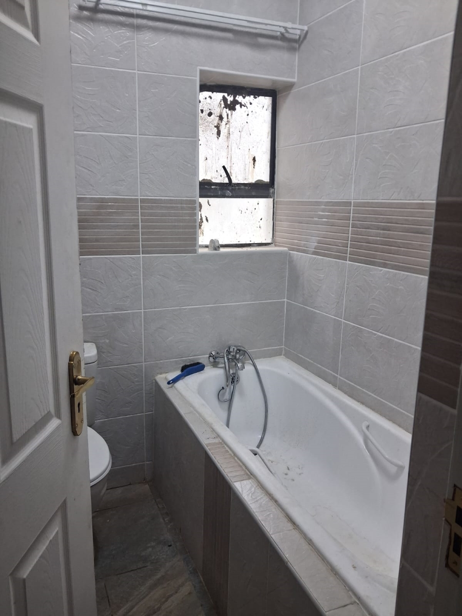 3 Bedroom Property for Sale in Three Rivers Gauteng