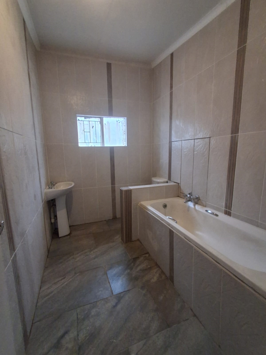 3 Bedroom Property for Sale in Three Rivers Gauteng
