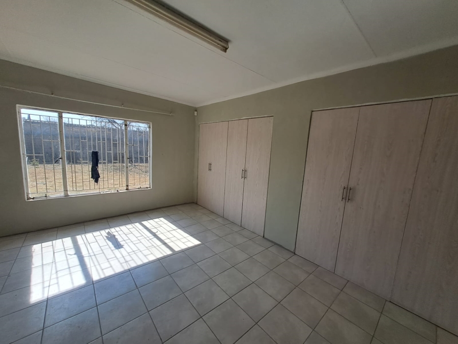 4 Bedroom Property for Sale in Waldrift Gauteng
