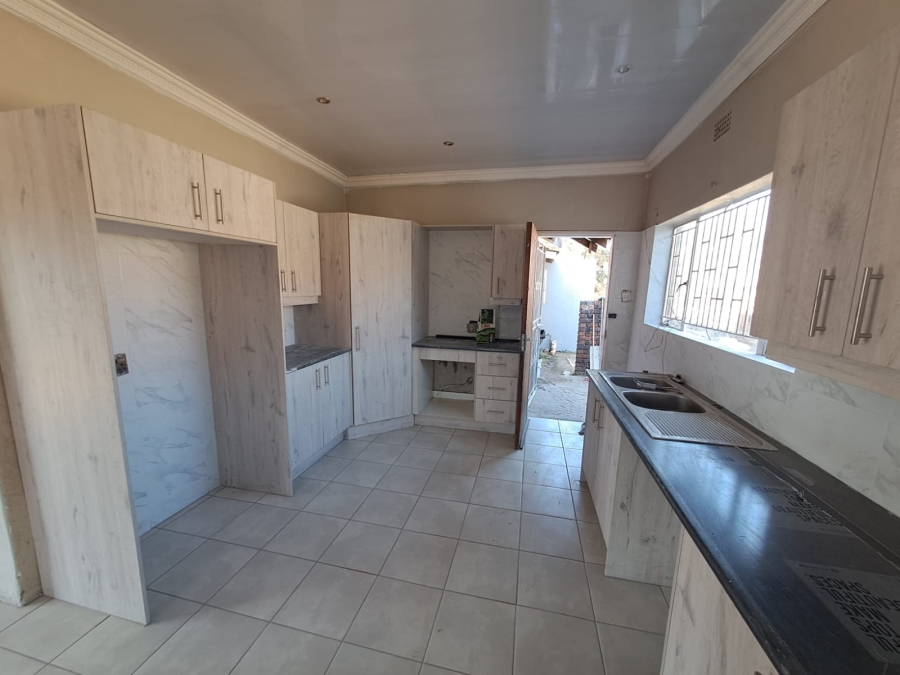 4 Bedroom Property for Sale in Waldrift Gauteng