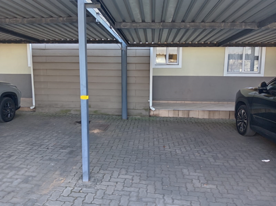 2 Bedroom Property for Sale in Vanderbijlpark SE 10 Gauteng