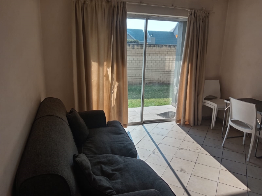 2 Bedroom Property for Sale in Vanderbijlpark SE 10 Gauteng