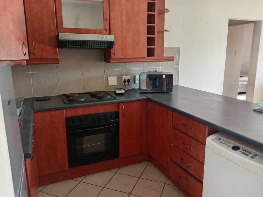 2 Bedroom Property for Sale in Vanderbijlpark SE 10 Gauteng