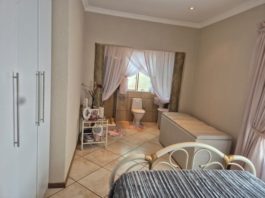 3 Bedroom Property for Sale in Primrose Hill Gauteng