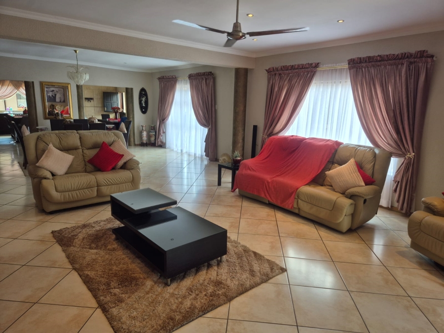 3 Bedroom Property for Sale in Primrose Hill Gauteng