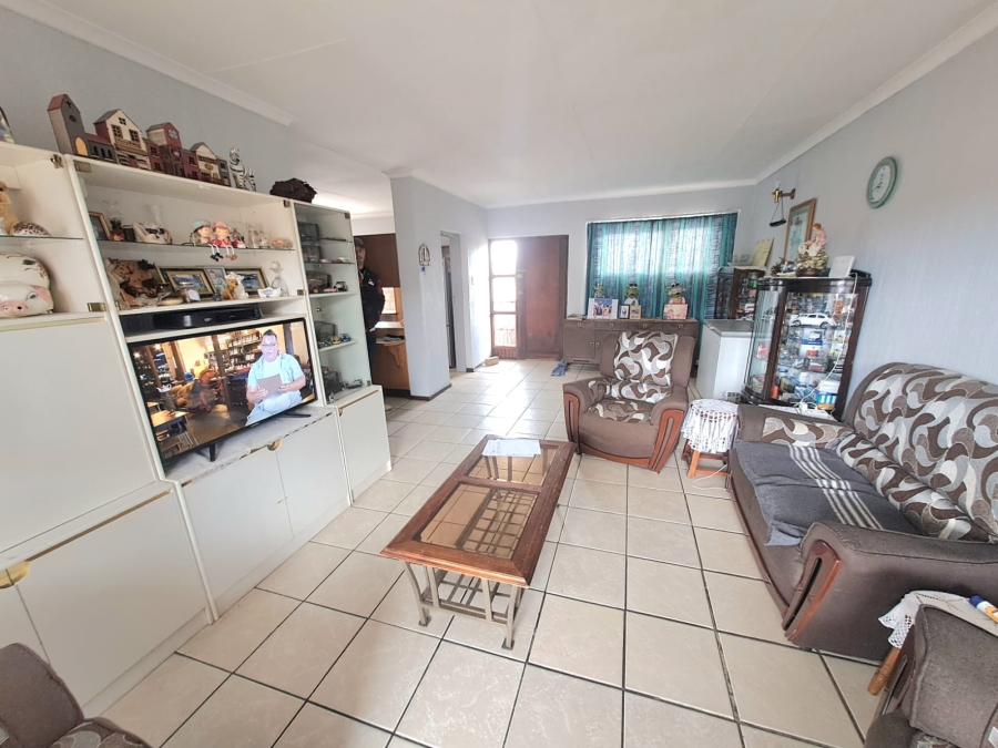 3 Bedroom Property for Sale in Three Rivers Gauteng