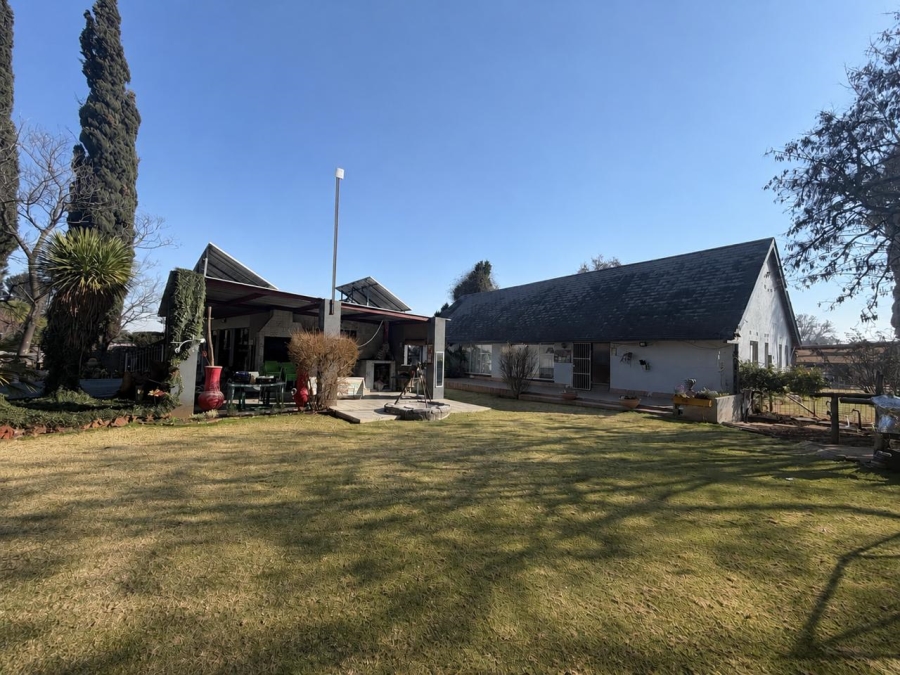 4 Bedroom Property for Sale in Vaalview Gauteng