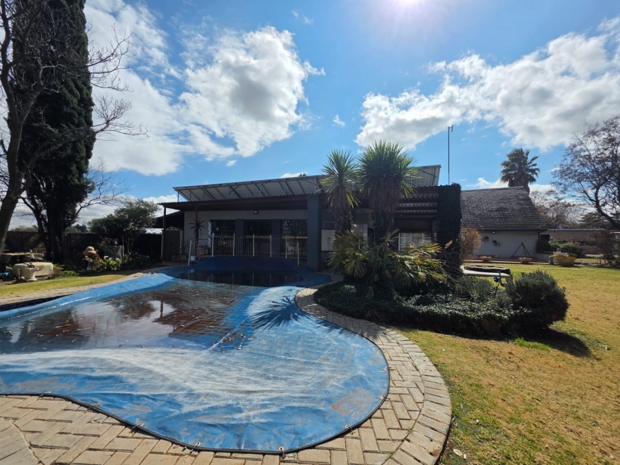 4 Bedroom Property for Sale in Vaalview Gauteng