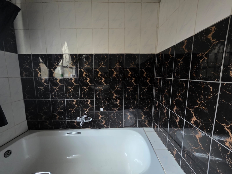 4 Bedroom Property for Sale in Vaalview Gauteng
