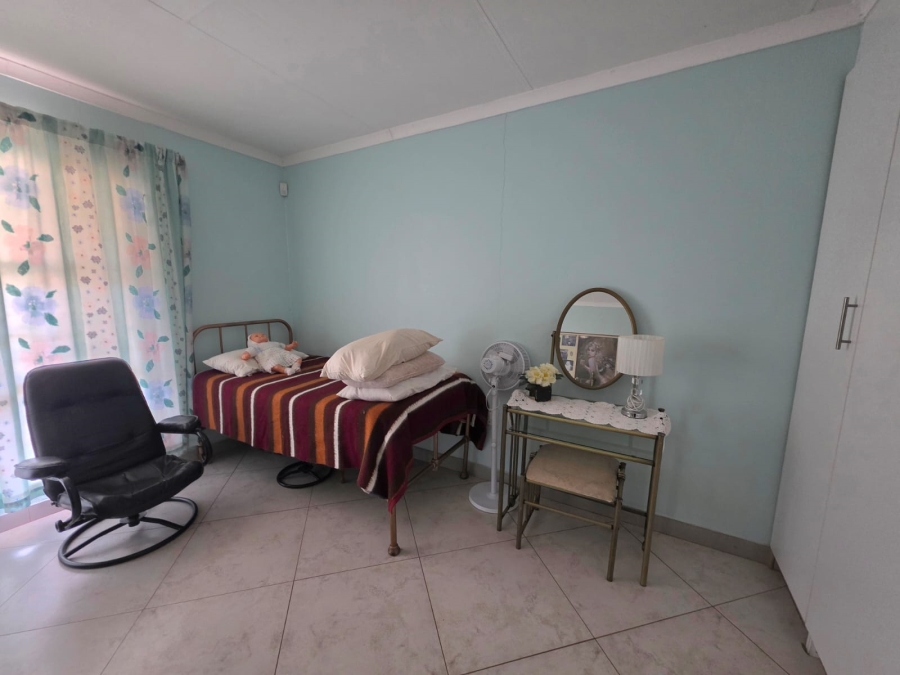 4 Bedroom Property for Sale in Vaalview Gauteng