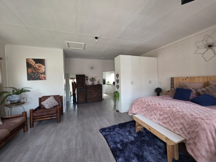 4 Bedroom Property for Sale in Vanderbijlpark Sw 2 Gauteng