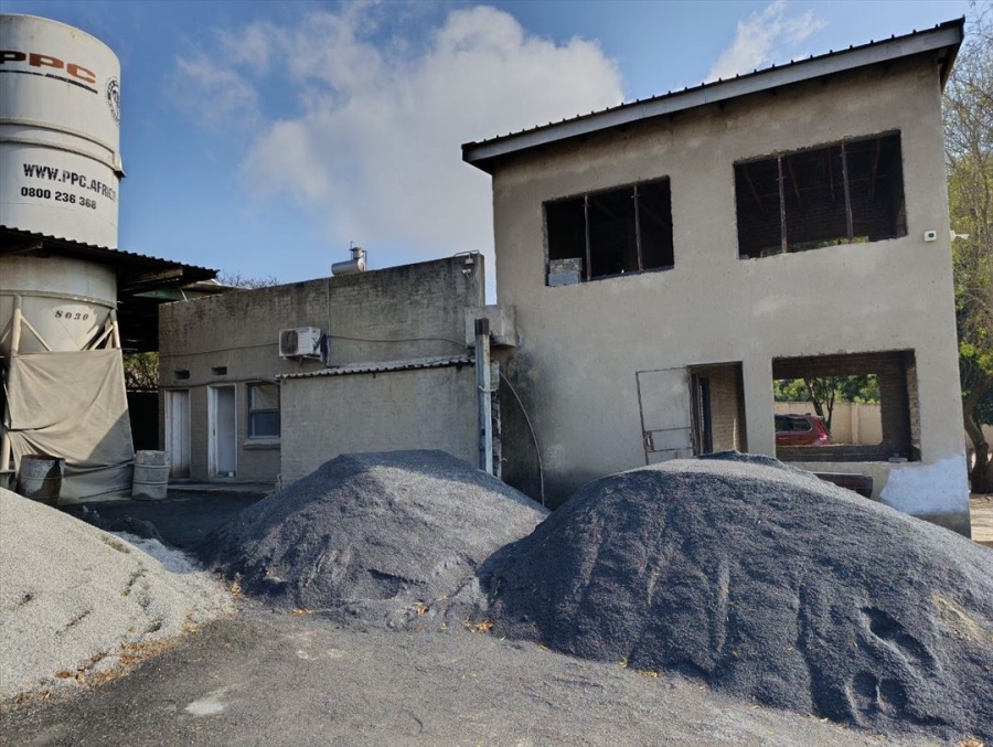 Commercial Property for Sale in Bredell Gauteng