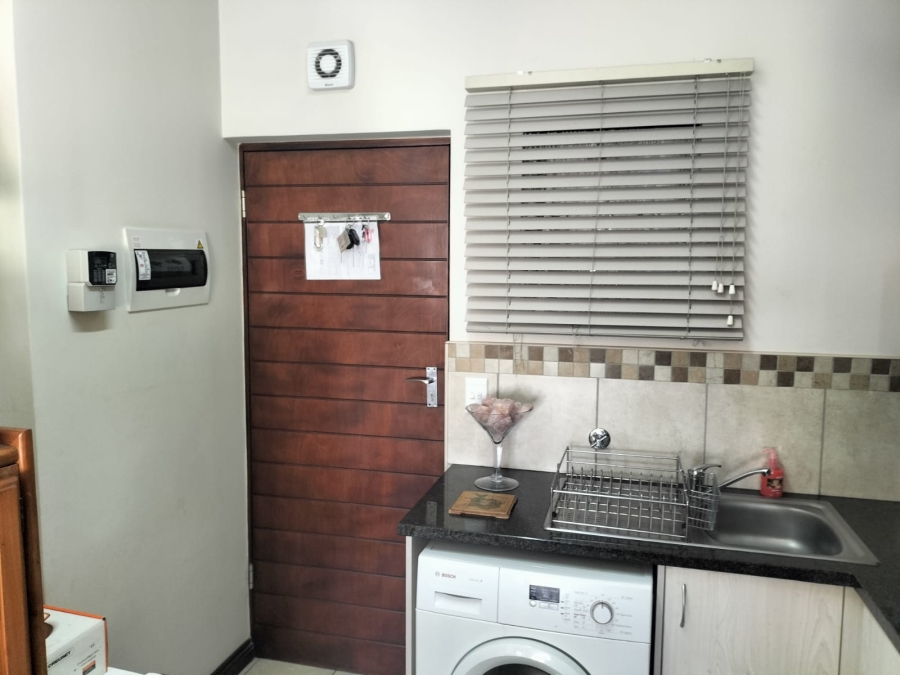 1 Bedroom Property for Sale in Pomona Gauteng