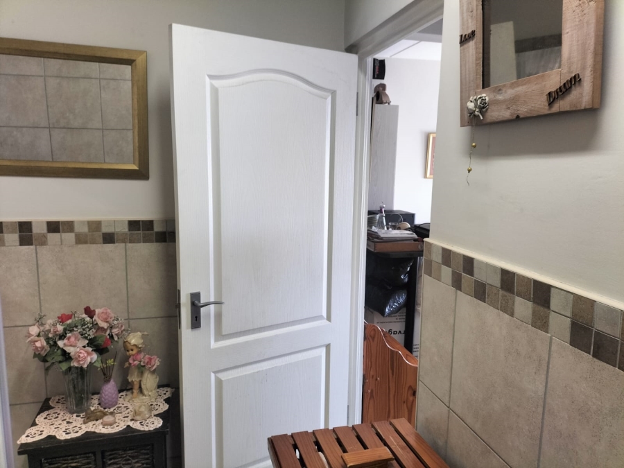 1 Bedroom Property for Sale in Pomona Gauteng