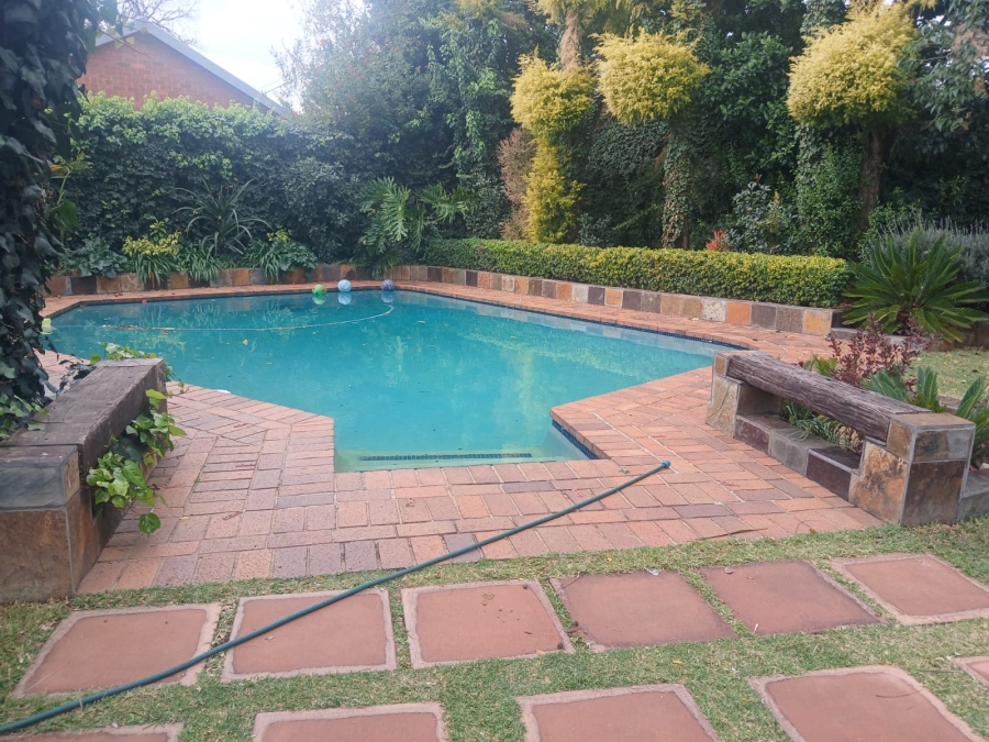 4 Bedroom Property for Sale in Farrarmere Gauteng