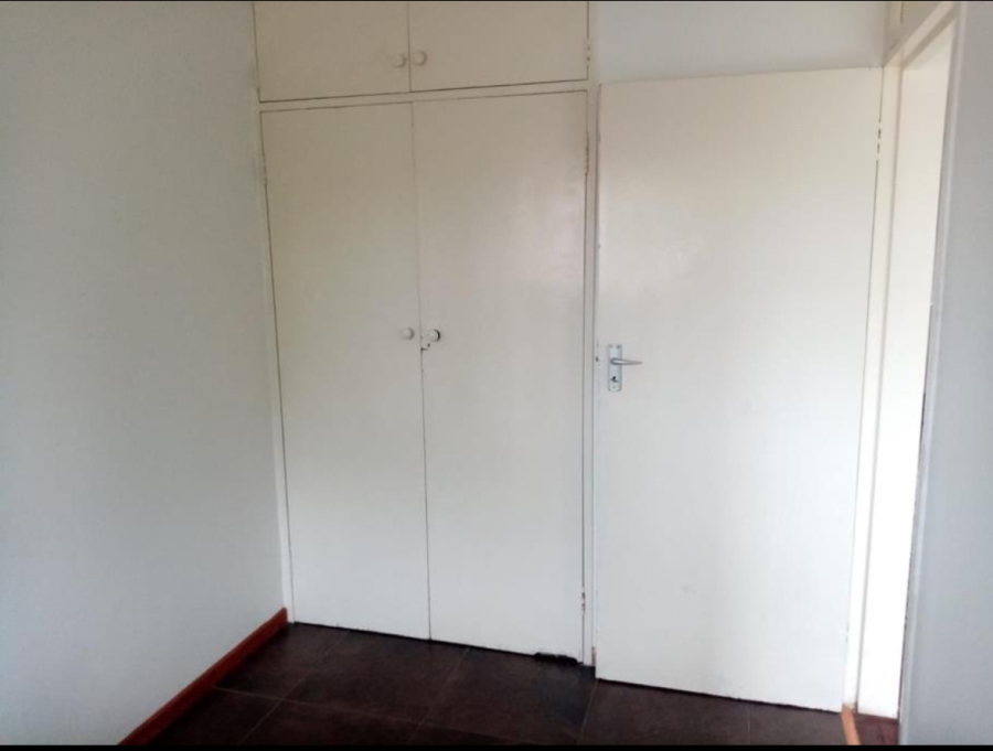 2 Bedroom Property for Sale in Windsor West Gauteng