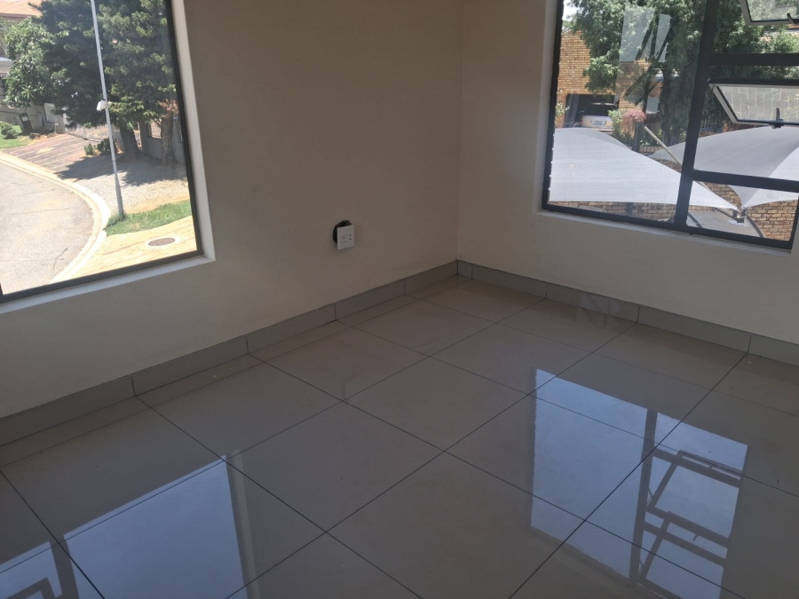 To Let 1 Bedroom Property for Rent in Marlboro Gardens Gauteng