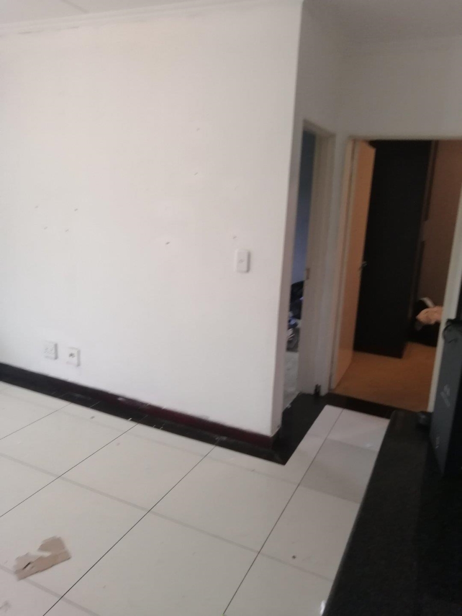 To Let 2 Bedroom Property for Rent in The Reeds Gauteng