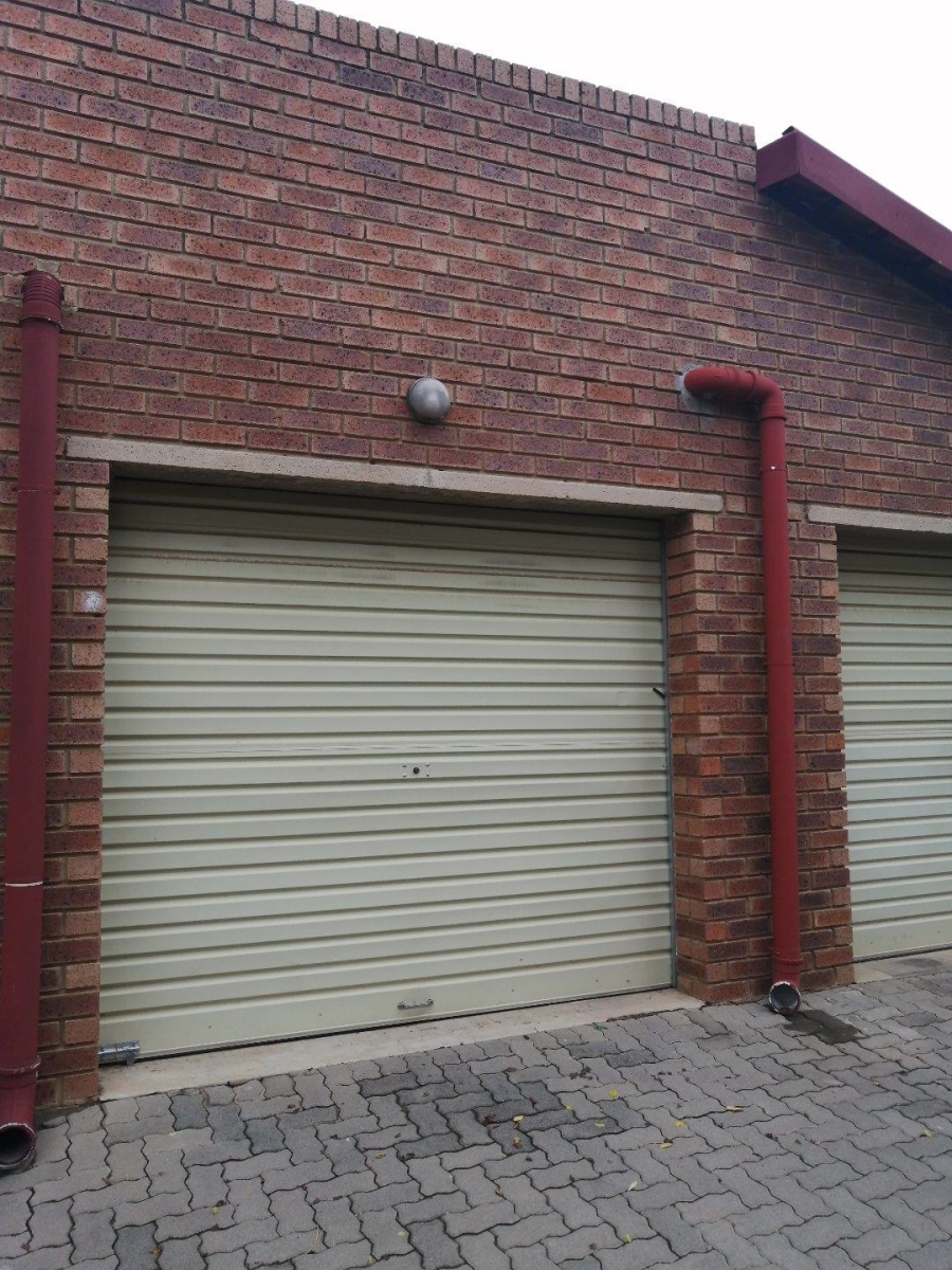 To Let 2 Bedroom Property for Rent in The Reeds Gauteng