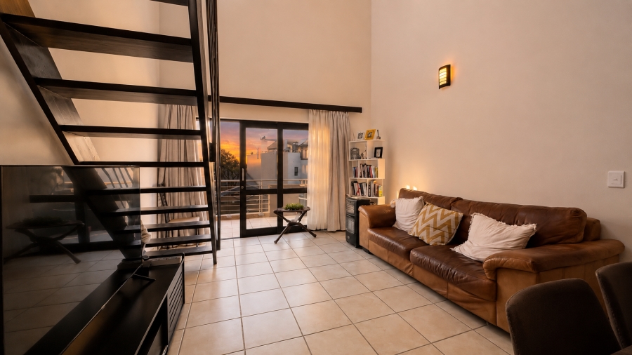 To Let 2 Bedroom Property for Rent in Lonehill Gauteng