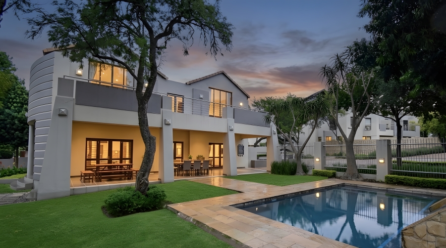 To Let 2 Bedroom Property for Rent in Lonehill Gauteng