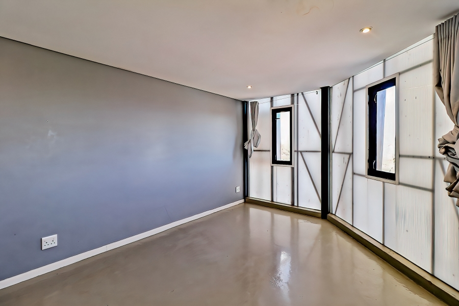 0 Bedroom Property for Sale in Brixton Gauteng