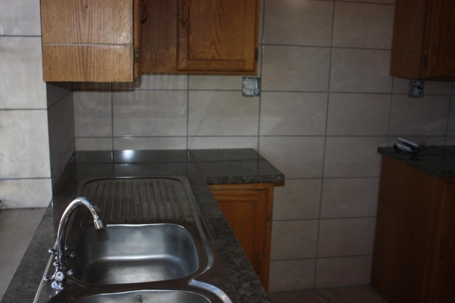 4 Bedroom Property for Sale in Homelake Gauteng
