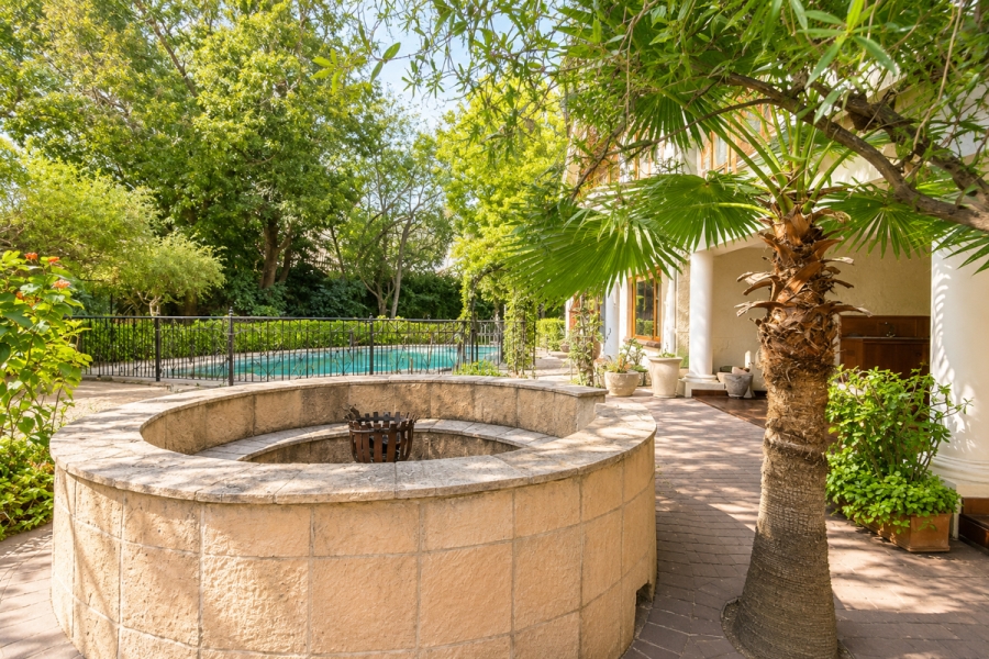 4 Bedroom Property for Sale in Kensington B Gauteng