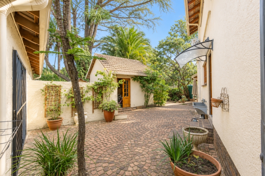 4 Bedroom Property for Sale in Kensington B Gauteng