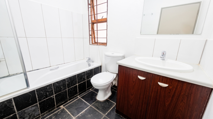 2 Bedroom Property for Sale in Carlswald Gauteng