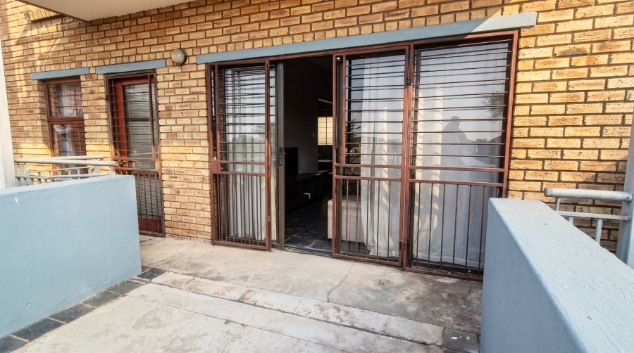 2 Bedroom Property for Sale in Carlswald Gauteng