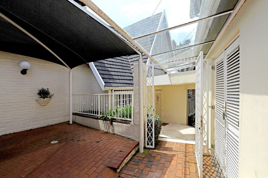 3 Bedroom Property for Sale in Northcliff Gauteng