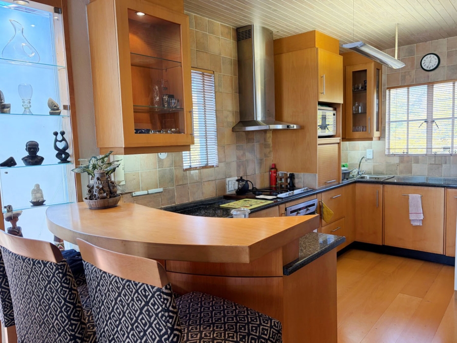 To Let 3 Bedroom Property for Rent in Oaklands Gauteng