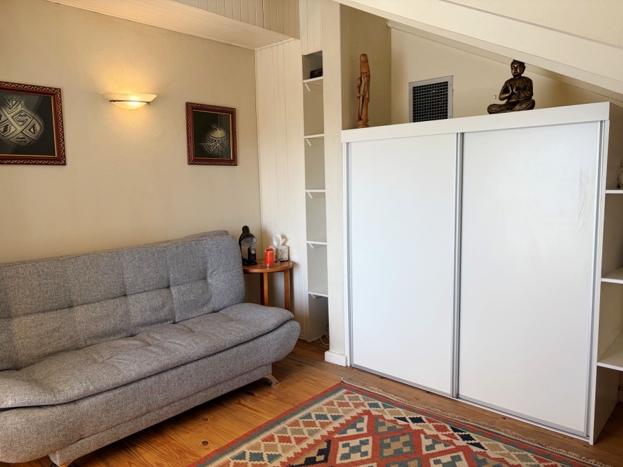 To Let 3 Bedroom Property for Rent in Oaklands Gauteng