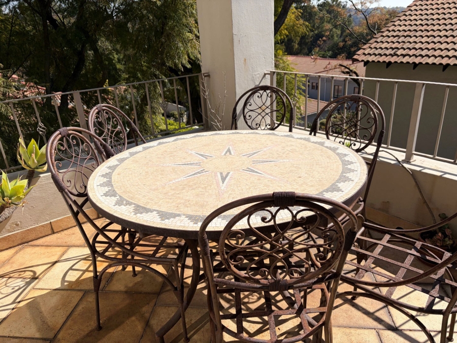 To Let 3 Bedroom Property for Rent in Oaklands Gauteng