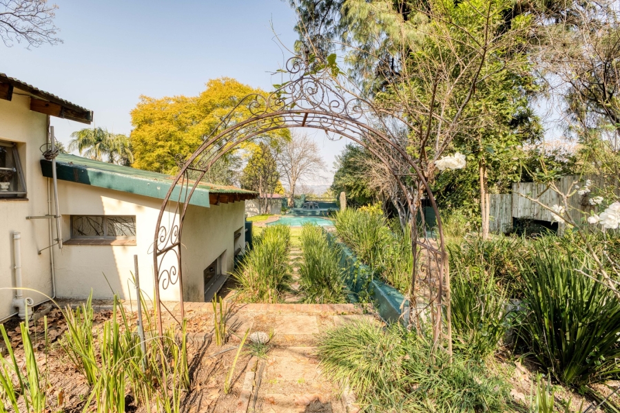 3 Bedroom Property for Sale in Victory Park Gauteng